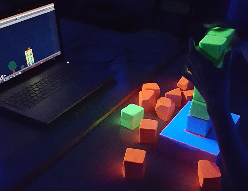 lumière noire jeu video